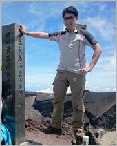 中目黒ゲートタウン歯科室の院長