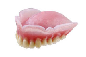 中目黒ゲートタウン歯科室の入れ歯治療